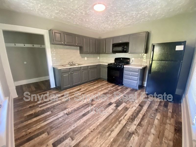 999 W Exchange St #2UP - Photo 4 of 16