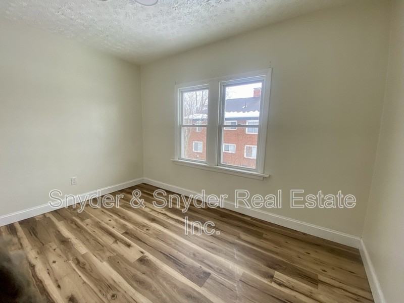 884 Copley Rd #4 - Photo 7 of 13