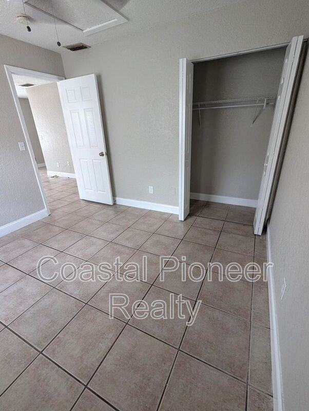 5828 3rd St E - Photo 4 of 23