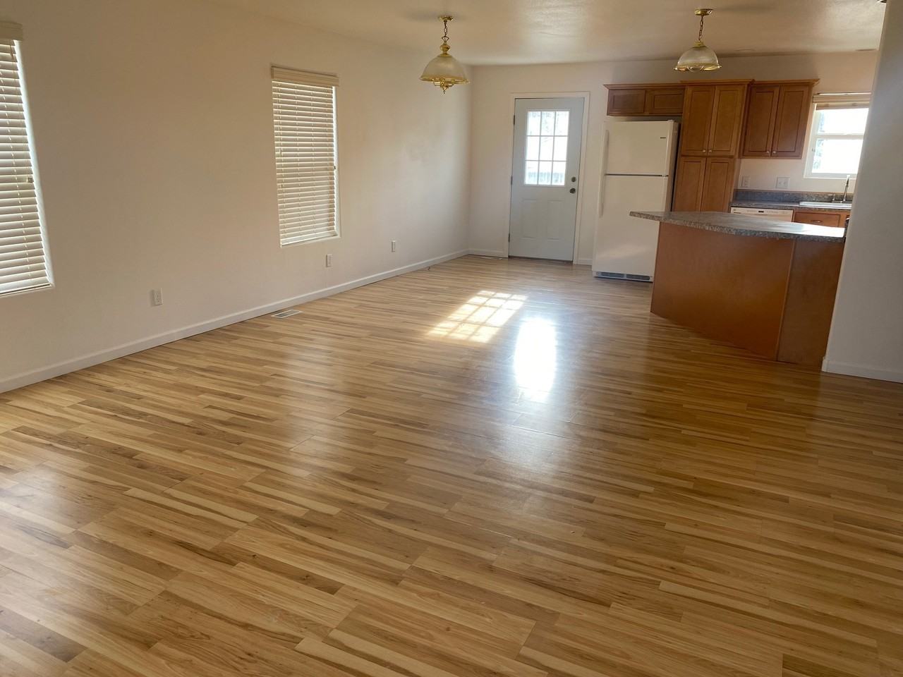 281 5th Street - Photo 3 of 7