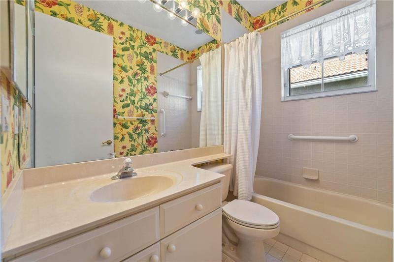 10860 Fairmont Village Dr - Photo 5 of 14