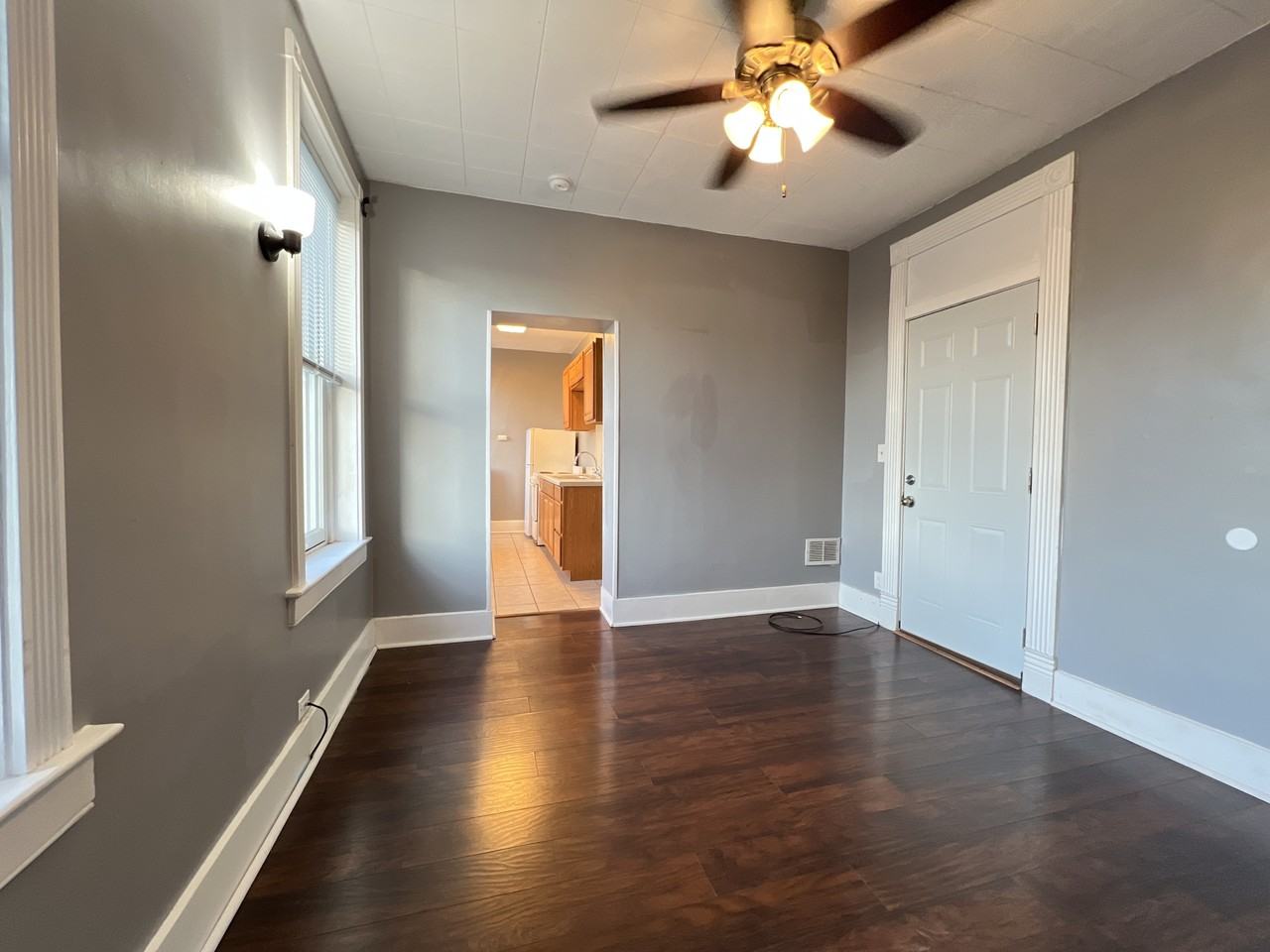 1004 Bluff Street - Photo 3 of 10