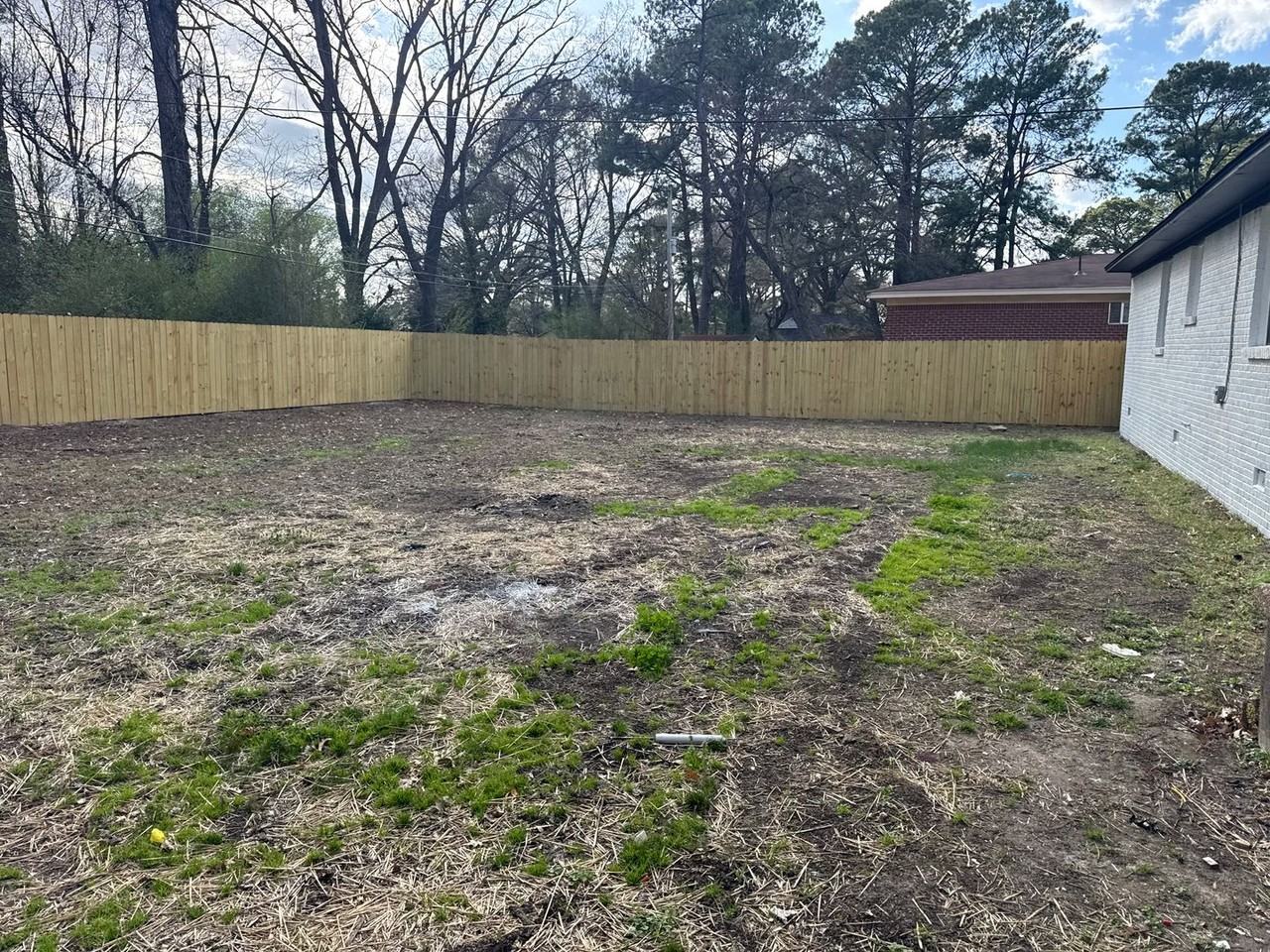 1961 Croydon Ave - Photo 3 of 20