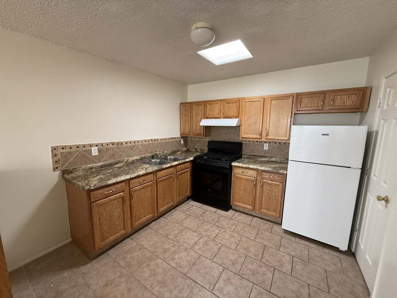 1788 // 5425 East 30th Street #2 - Photo 7 of 16