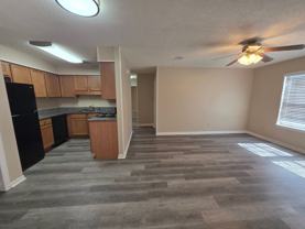 117 Alder Ave Se - Photo 1 of 1