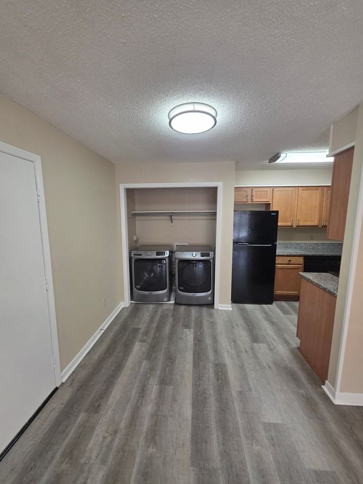 117 Alder Ave Se - Photo 4 of 20