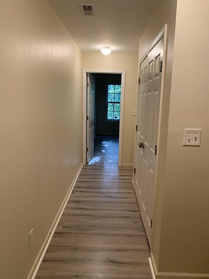 5185 Hanover Street - Photo 7 of 10