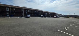 Country Squire Apartments - Saf - Photo 1 of 1