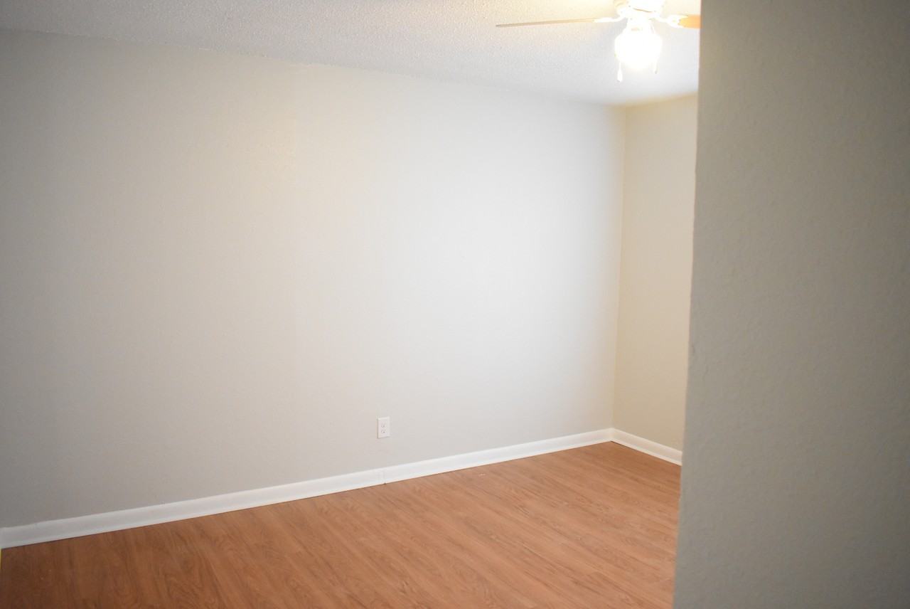 2433 Woden Road - Photo 7 of 18