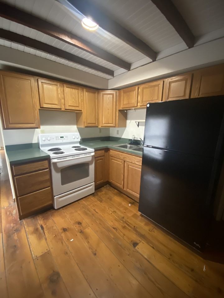 135 West Main Street, Unit 3, Wardensville WV 26851 - Photo 7 of 15