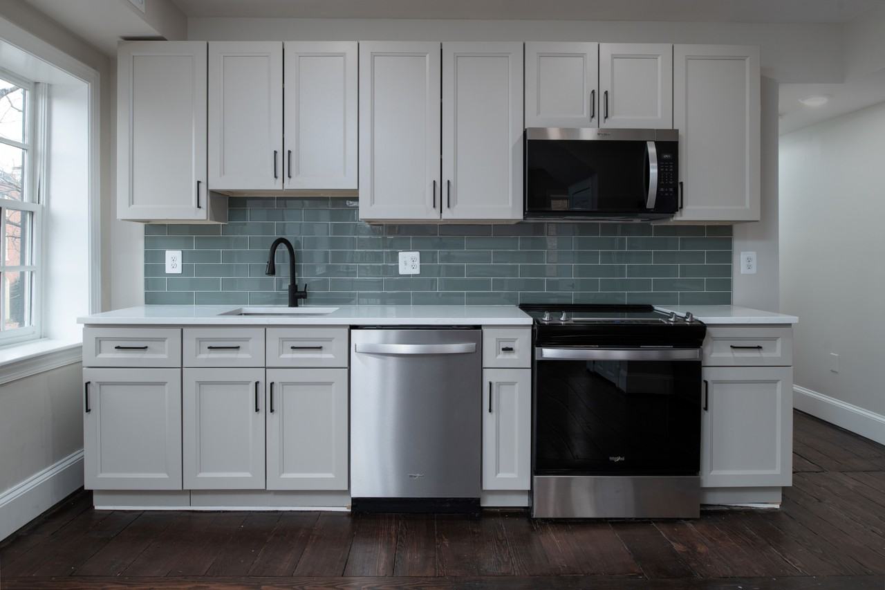 1 East Montgomery Street - Photo 2 of 50