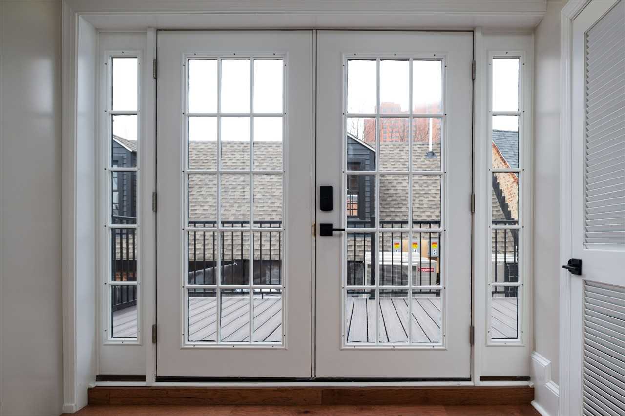 1 East Montgomery Street - Photo 3 of 36