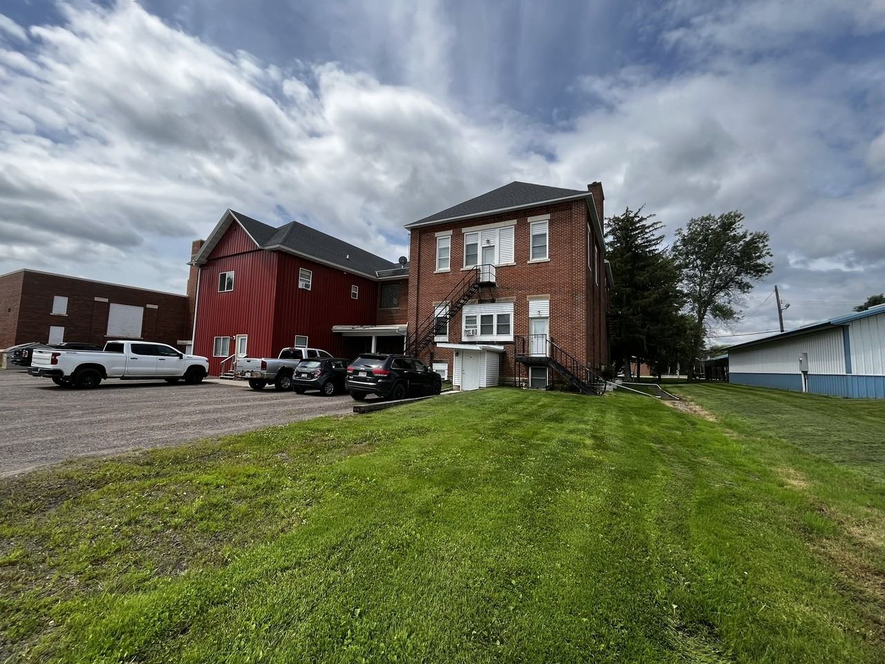 504 Division Street - Photo 5 of 5