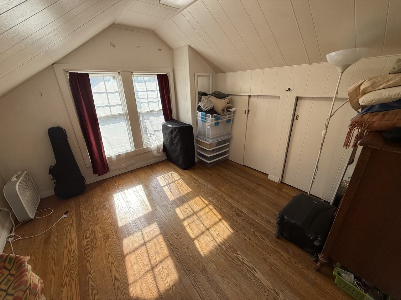 311 Elmwood Ave - Photo 5 of 9