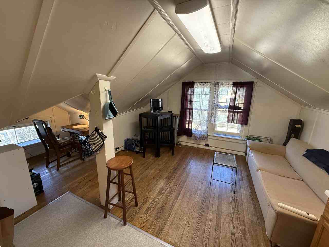 311 Elmwood Ave - Photo 6 of 9