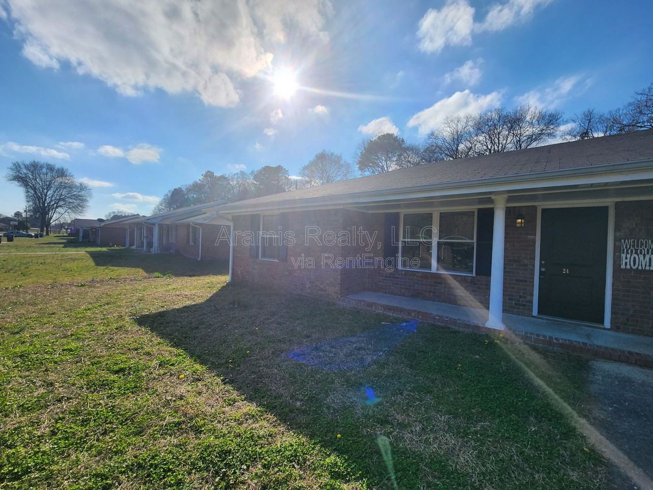 24 Paige St #1 - Photo 2 of 12