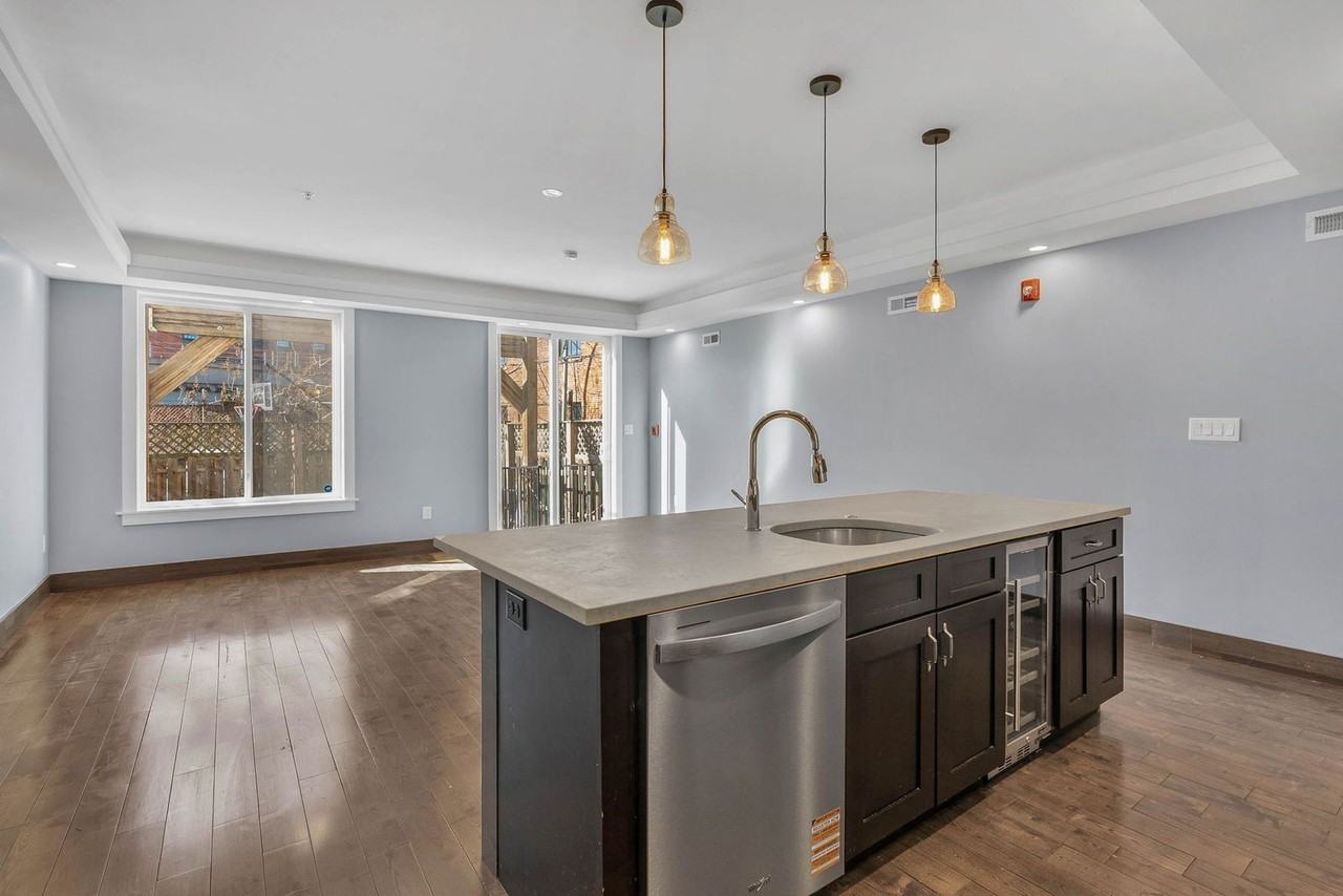 1512 Frankford Ave #1 - Photo 5 of 31