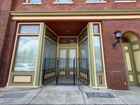 466 Poplar St #1 - Photo 1 of 1