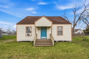 7215 Apache St - Photo 1 of 1