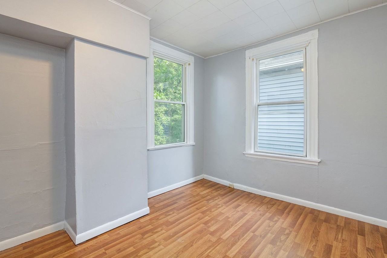 2554 Vestry Ave - Photo 6 of 24