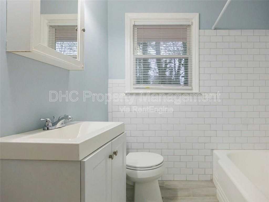 161 Larose Cir Se - Photo 2 of 18