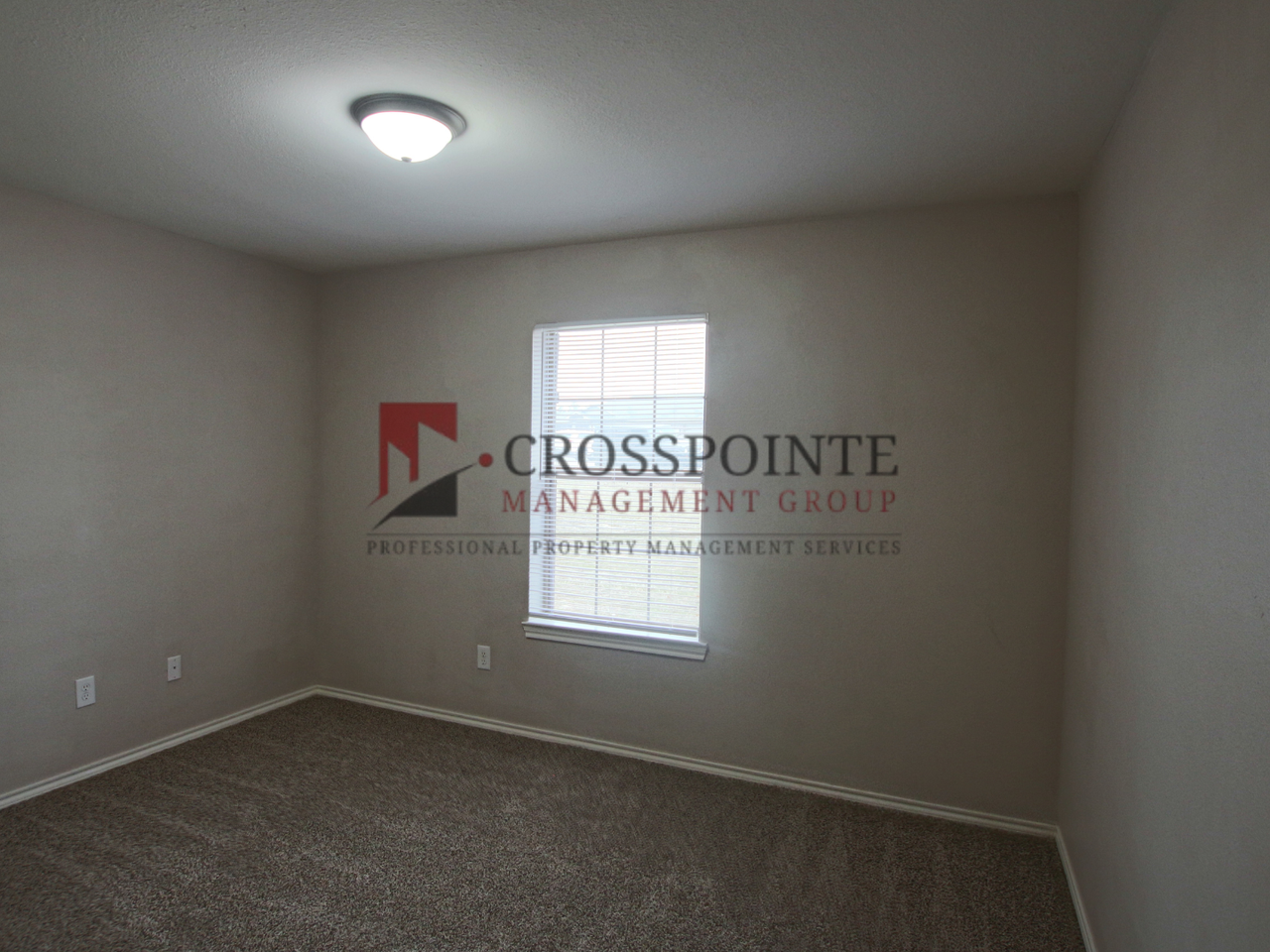 17011 Loring Ln - Photo 6 of 16