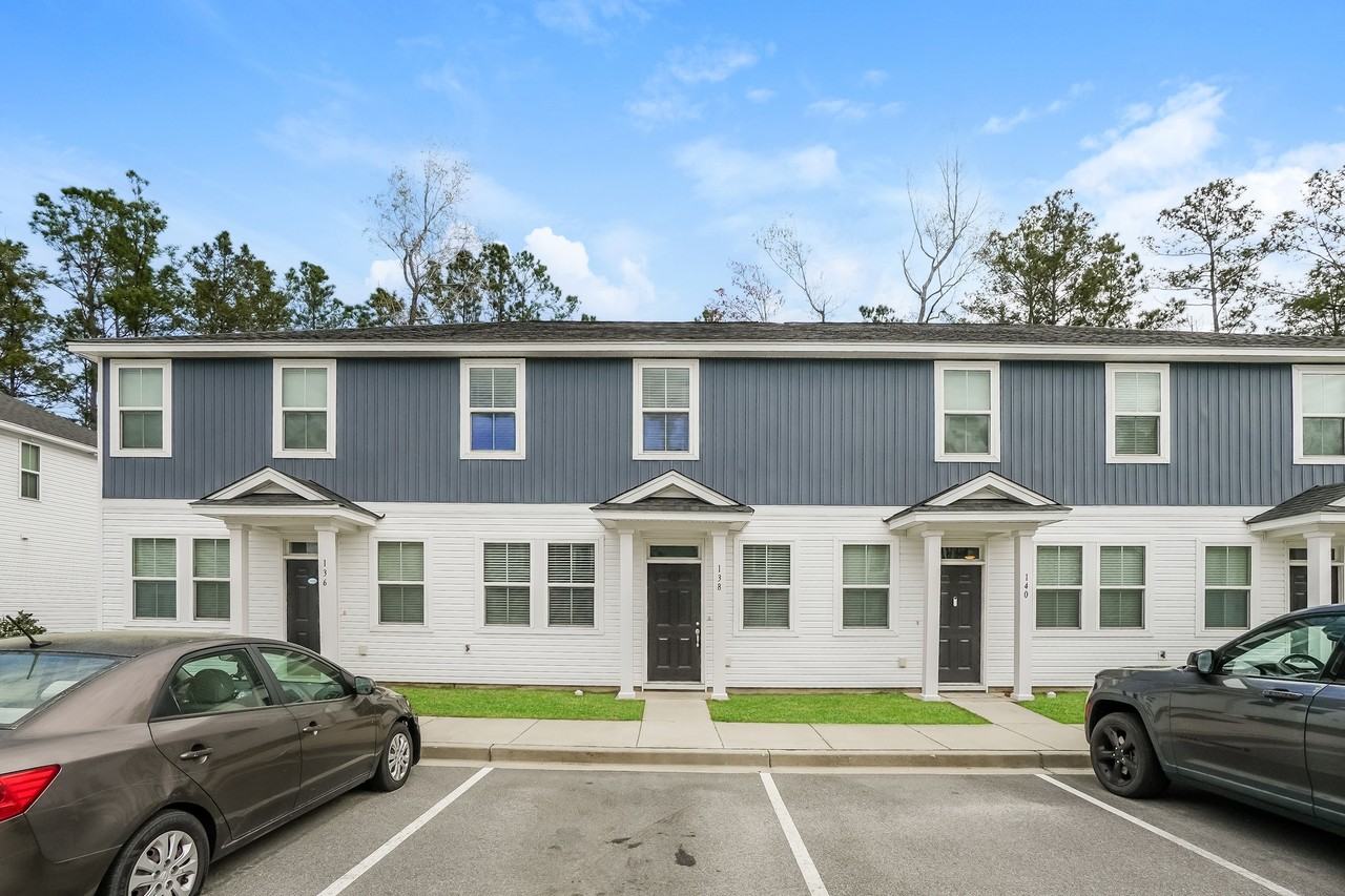 138 138 Morning Line Dr