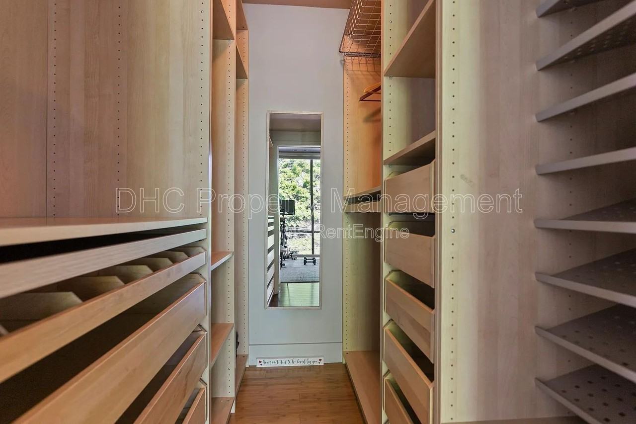 574 Marietta St Nw #B - Photo 7 of 12