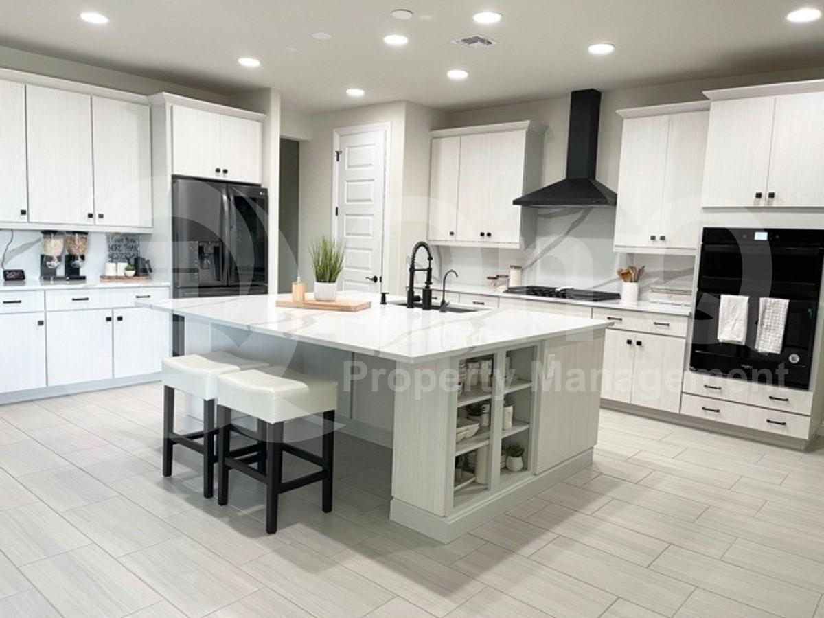 5083 W Calle Vista Del Sur - Photo 4 of 23