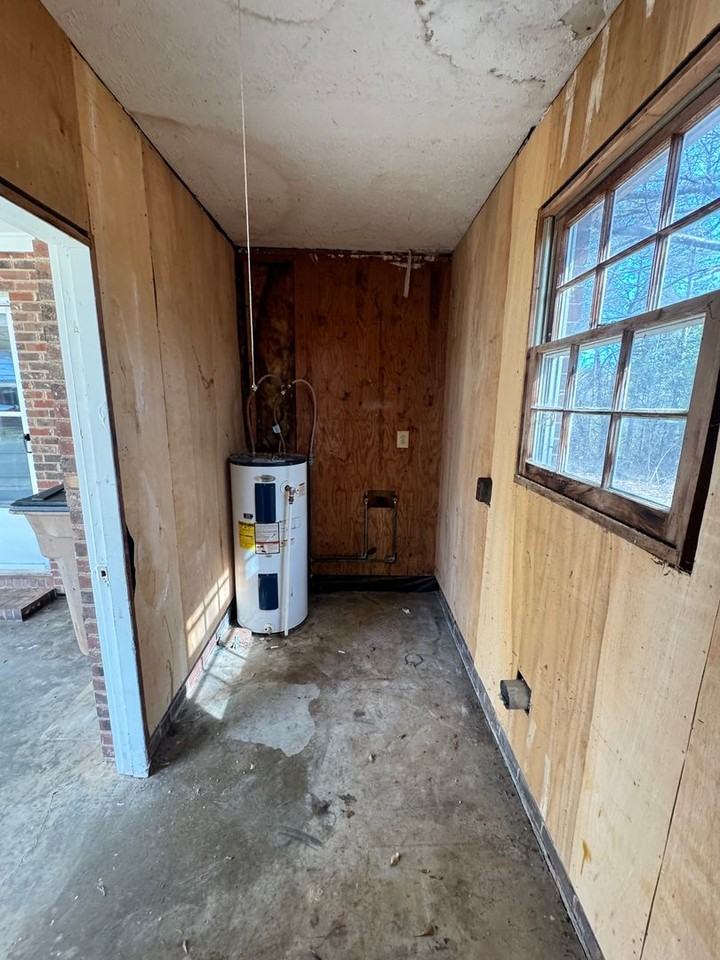 2070 Cottonwood Dr - Photo 2 of 22