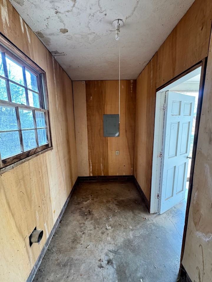 2070 Cottonwood Dr - Photo 3 of 22