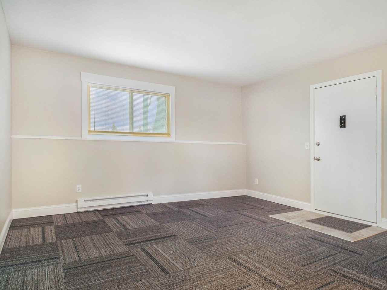 Remodeled 2 bedroom units in Clio - Photo 3 of 25
