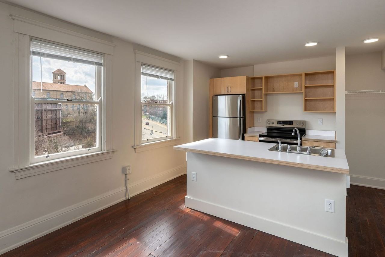 1740 Brewster Ave #10 - Photo 2 of 9