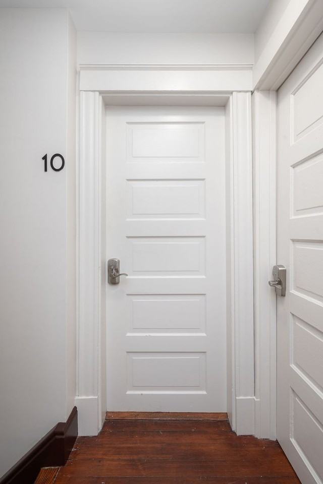 1740 Brewster Ave #10 - Photo 5 of 9