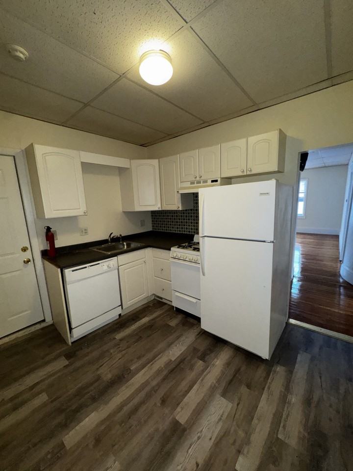 Alberta Ter. & Massachusetts Ave #3 - Photo 7 of 8