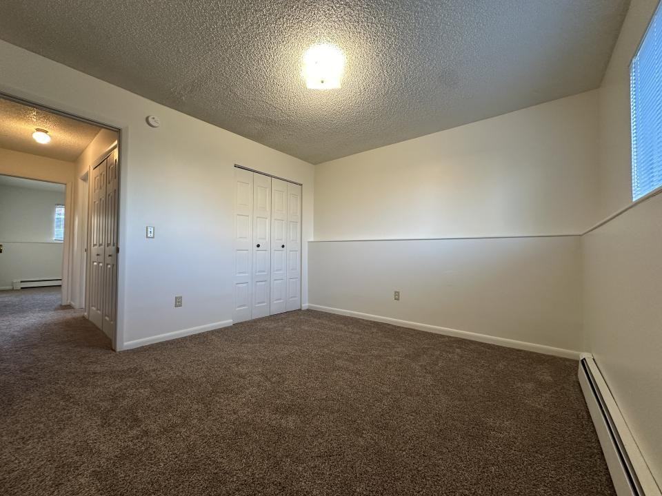 1613 Kelby Dr #4 - Photo 4 of 6