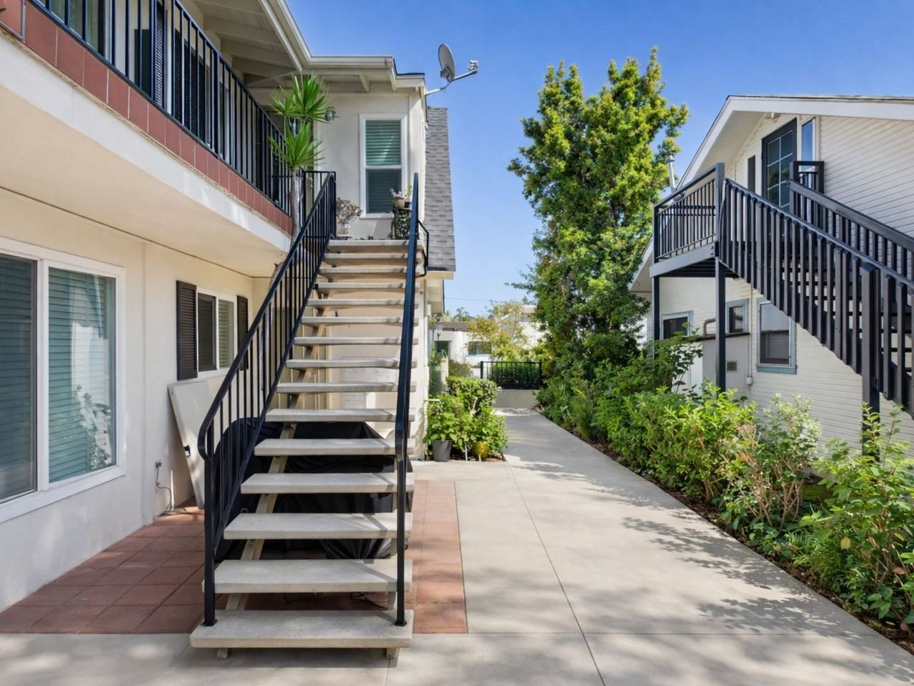 4582 Maryland Street - Photo 3 of 3