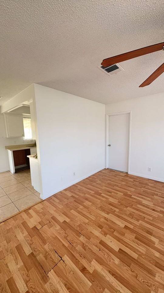 22219 Sioux Rd - Photo 5 of 24