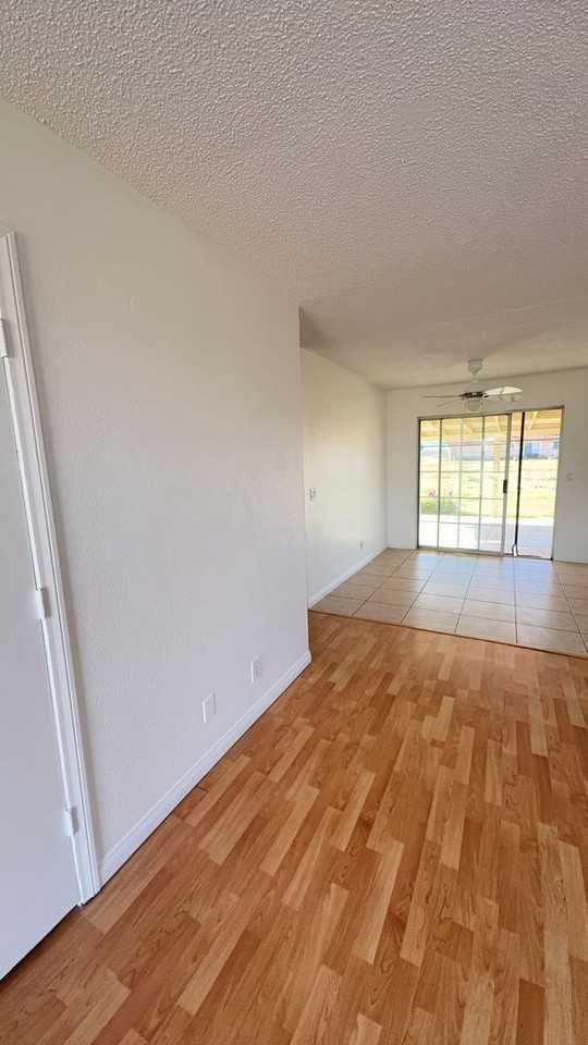 22219 Sioux Rd - Photo 6 of 24