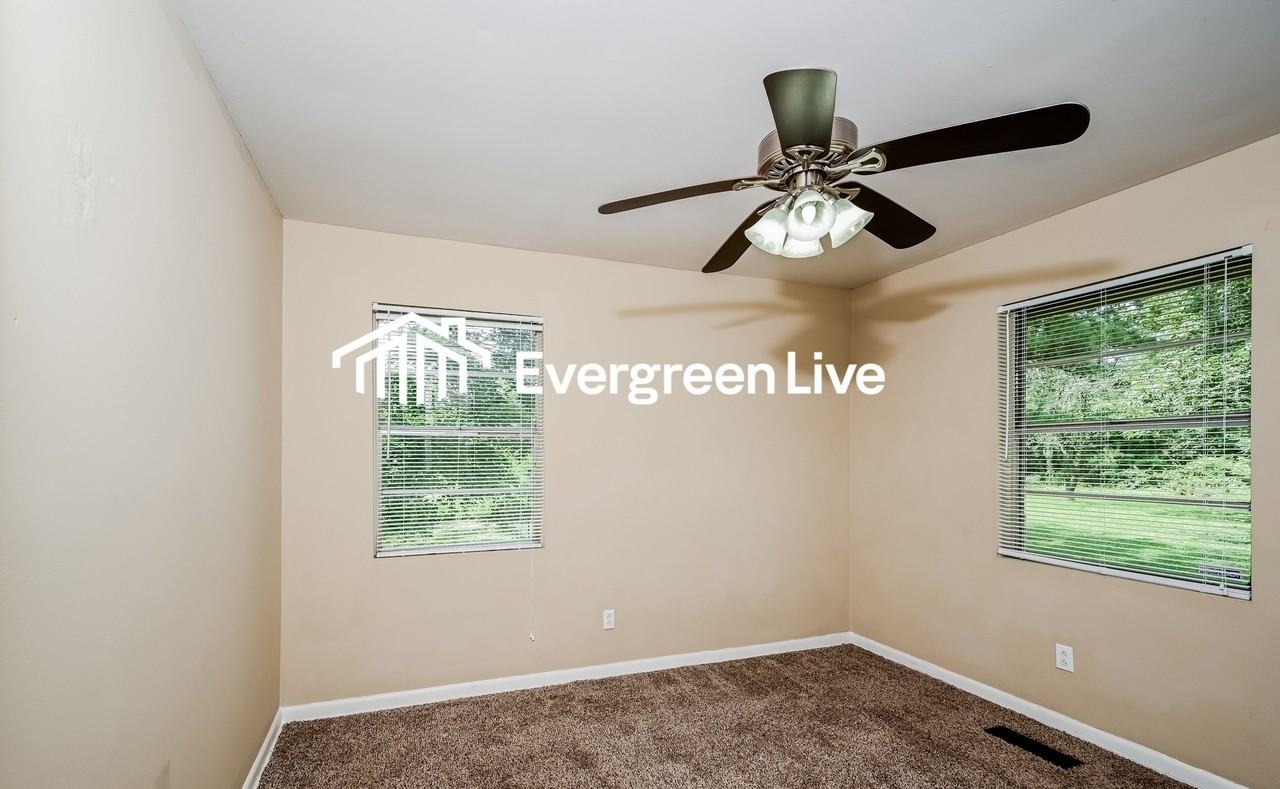 140 Dill Dr - Photo 5 of 10