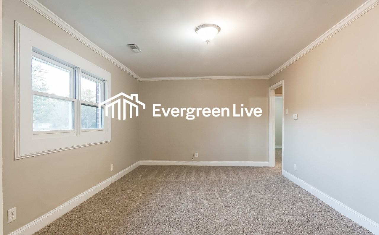 2011 20th St - Photo 5 of 14