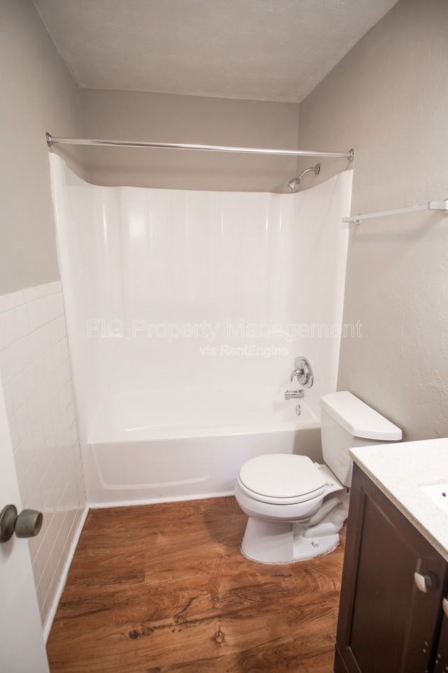 4834 Scheel Rd #216 - Photo 7 of 10