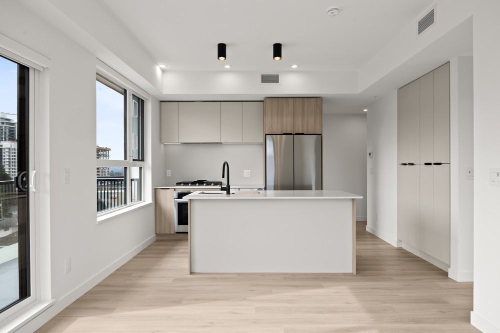 623 Kemsley Avenue #613 - Photo 4 of 24