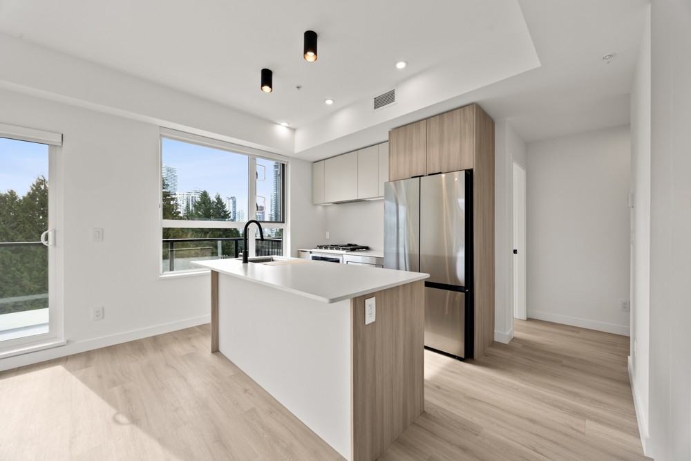 623 Kemsley Avenue #613 - Photo 6 of 24