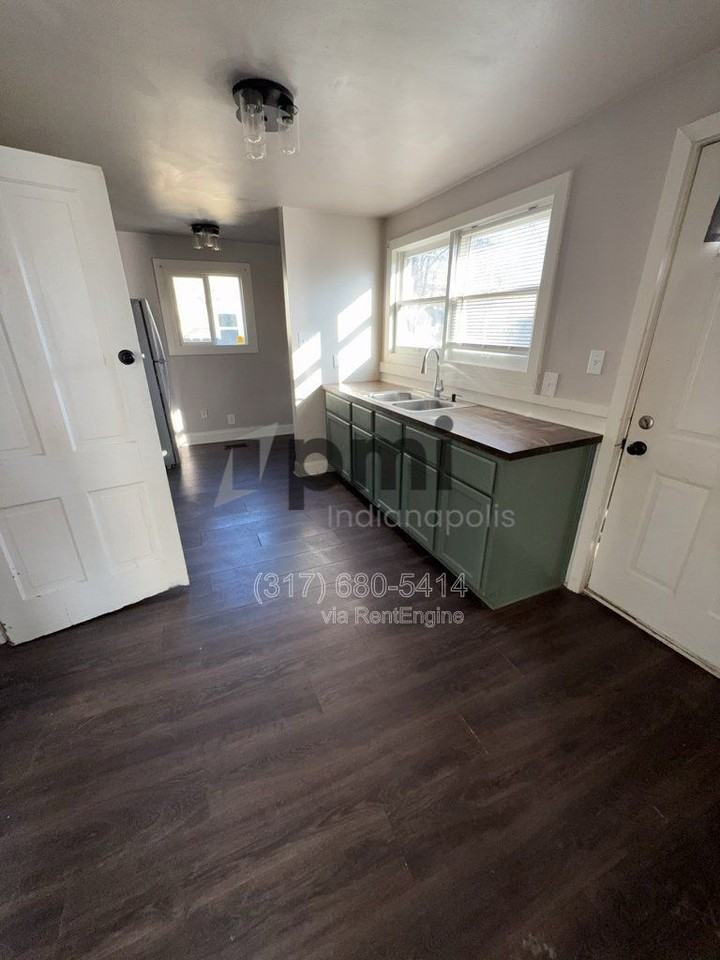 115 N Elder Ave - Photo 6 of 42