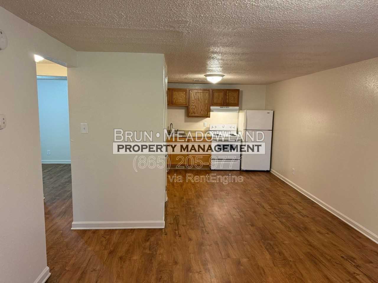 436 E Red Bud Rd - Photo 3 of 24