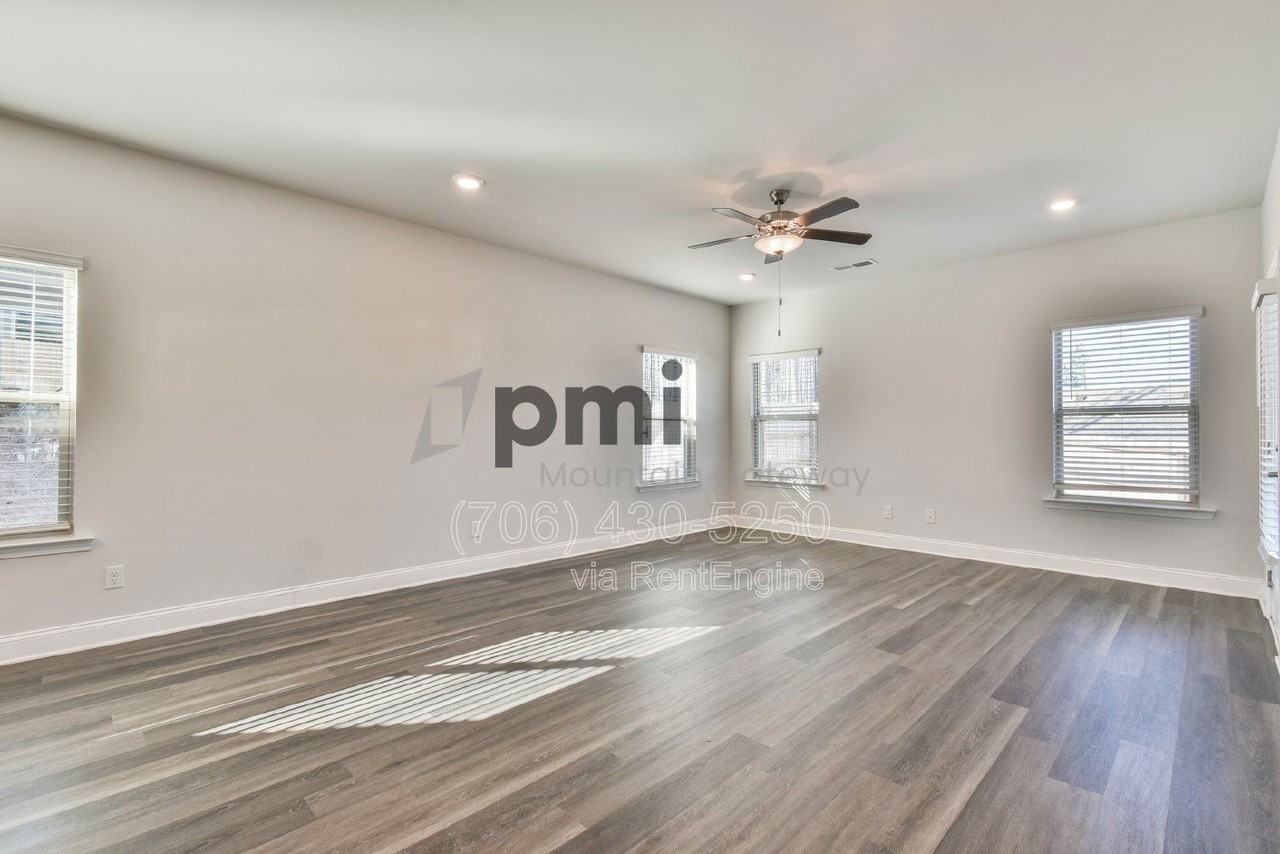 247 Magnolia Villas Dr - Photo 6 of 30