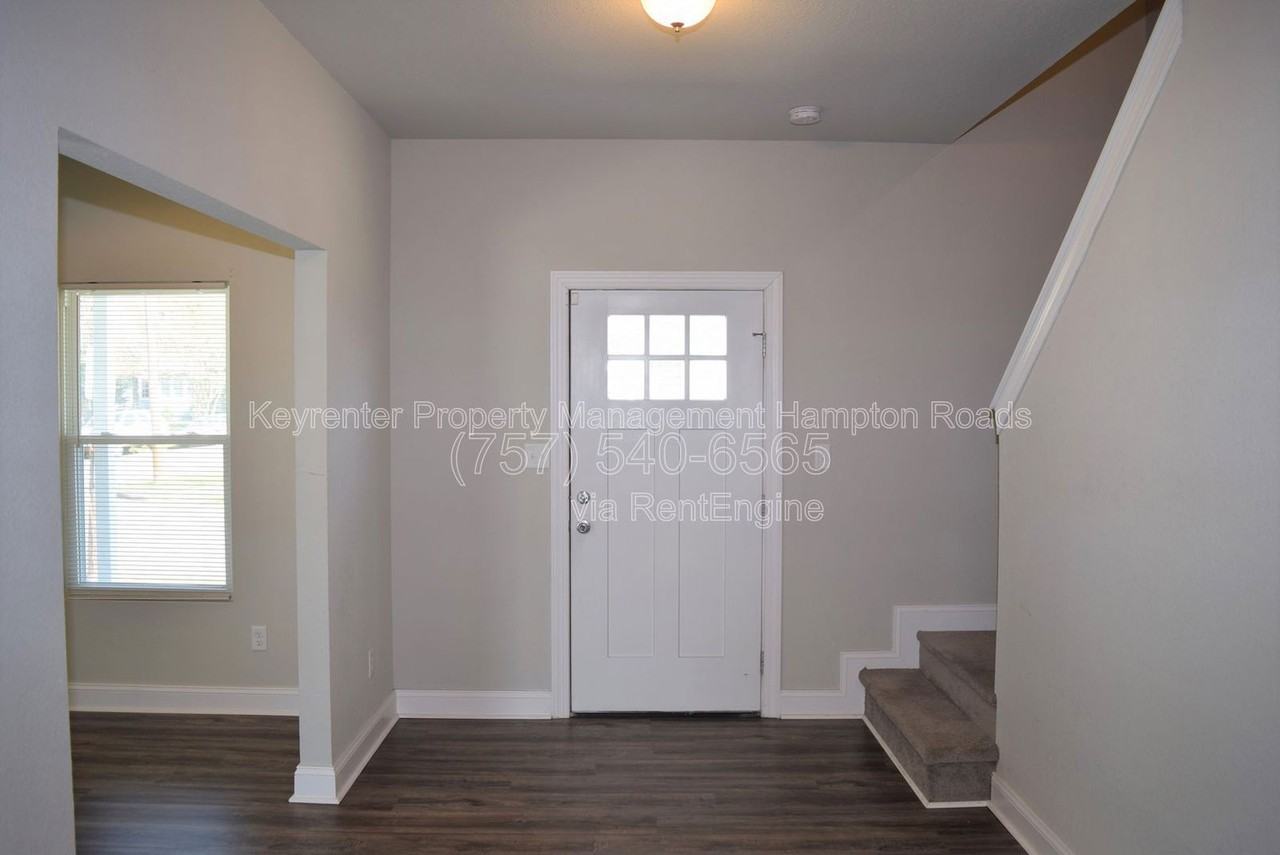 1 Worden Pl - Photo 4 of 50