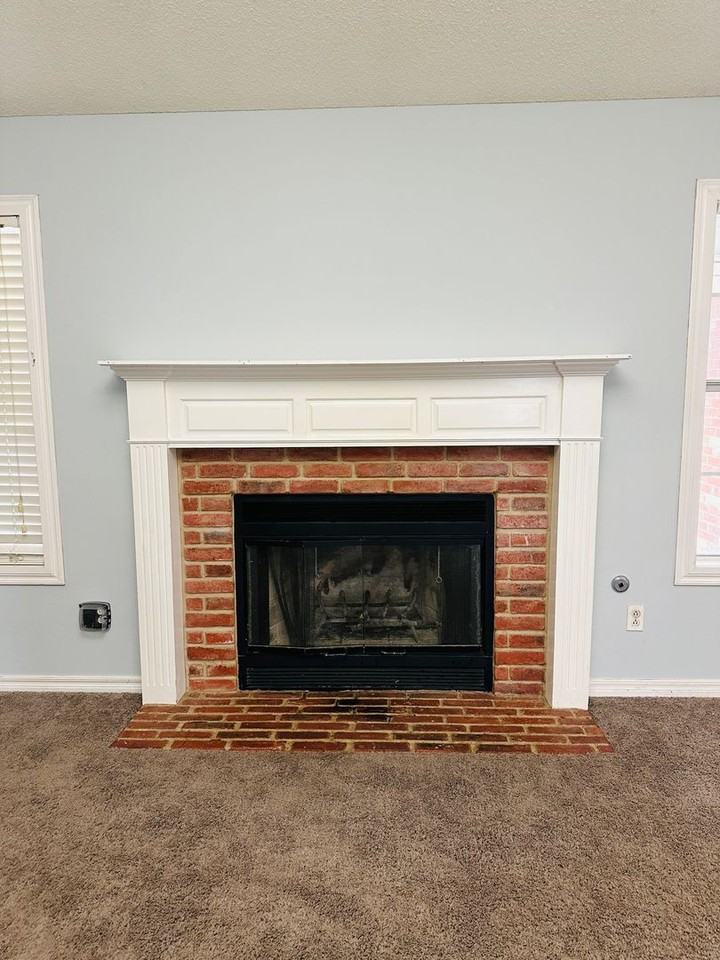 3900 Bristol Ln - Photo 6 of 25