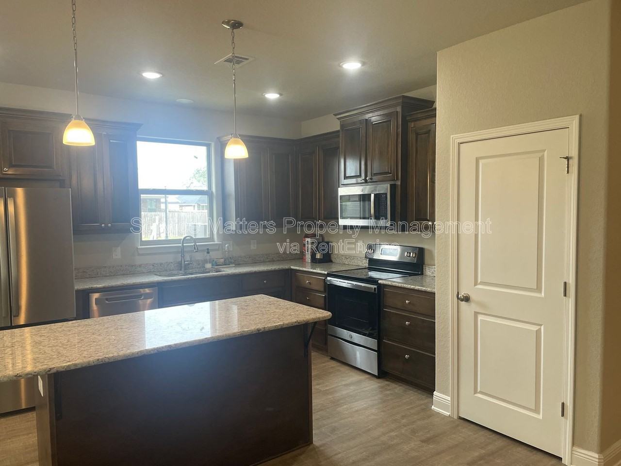 3821 Ranch Rd - Photo 5 of 23